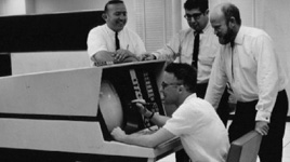 Peter with Prof Bill Waite (seated) at the University of Colorado